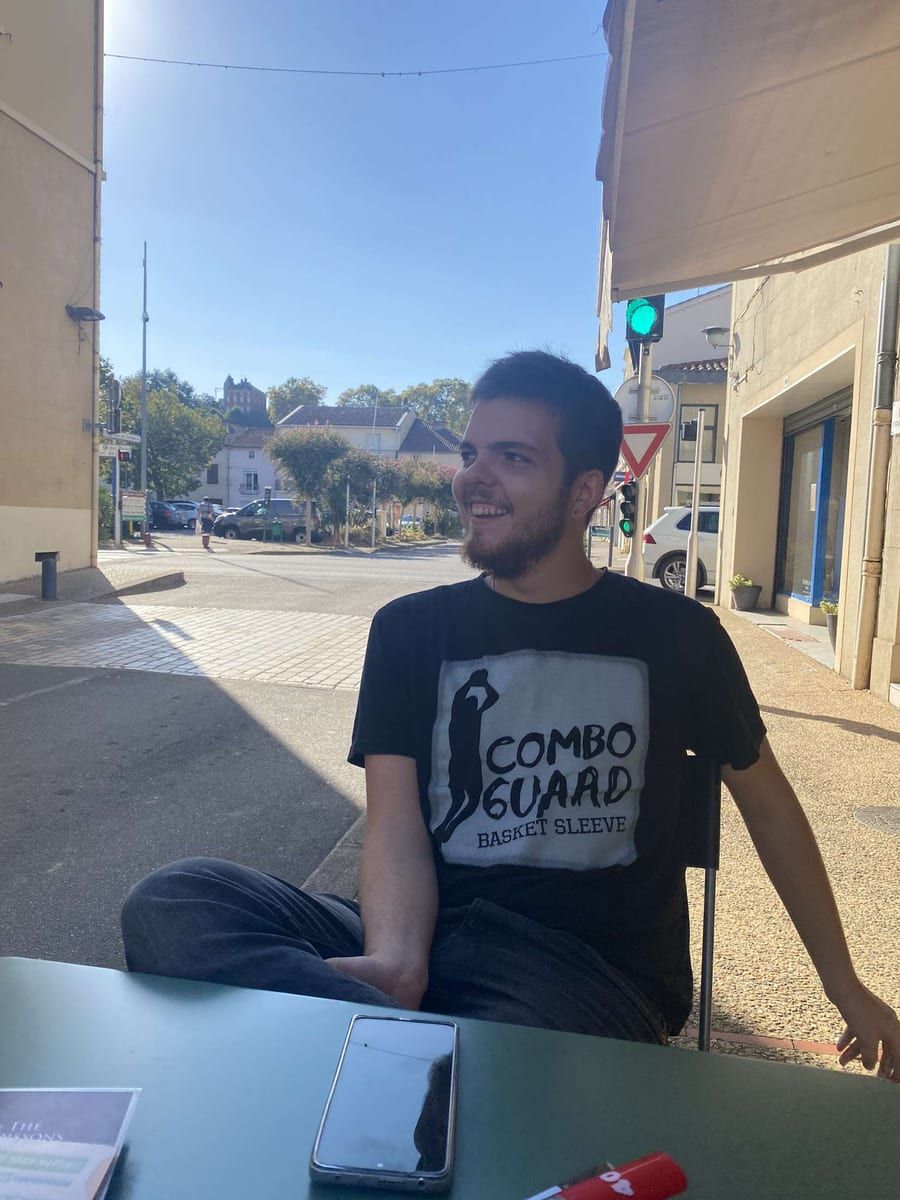 Profil de Feodor, 26 ans, Telegram gay à Thayngen (Schaffhouse)